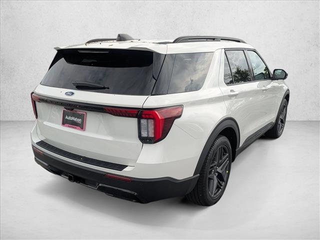 2025 Ford Explorer ST-Line photo 4