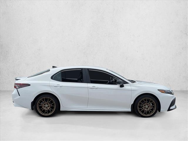 2024 Toyota Camry SE photo 3