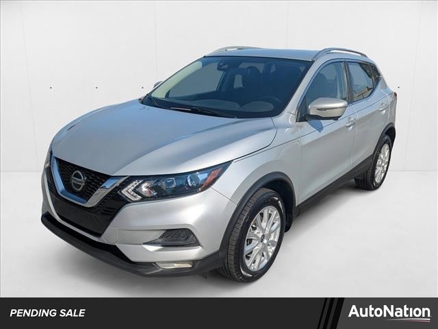 2020 Nissan Rogue Sport SV's photo