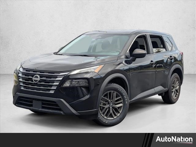 2024 Nissan Rogue S's photo