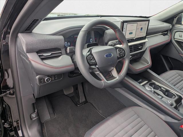 2025 Ford Explorer ST-Line photo 2