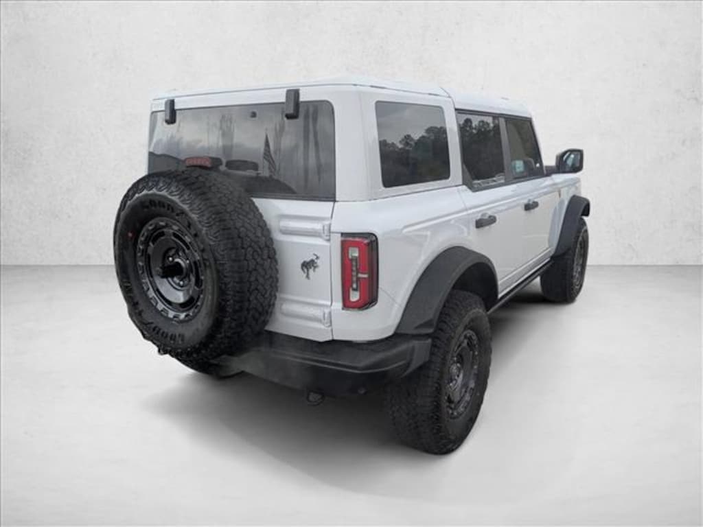 New 2025 Ford Bronco Badlands SUV