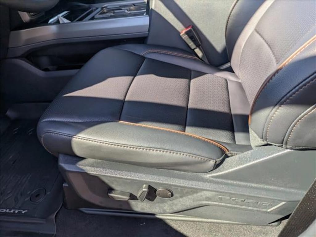 New 2026 Ford F-250 LARIAT Truck Crew Cab