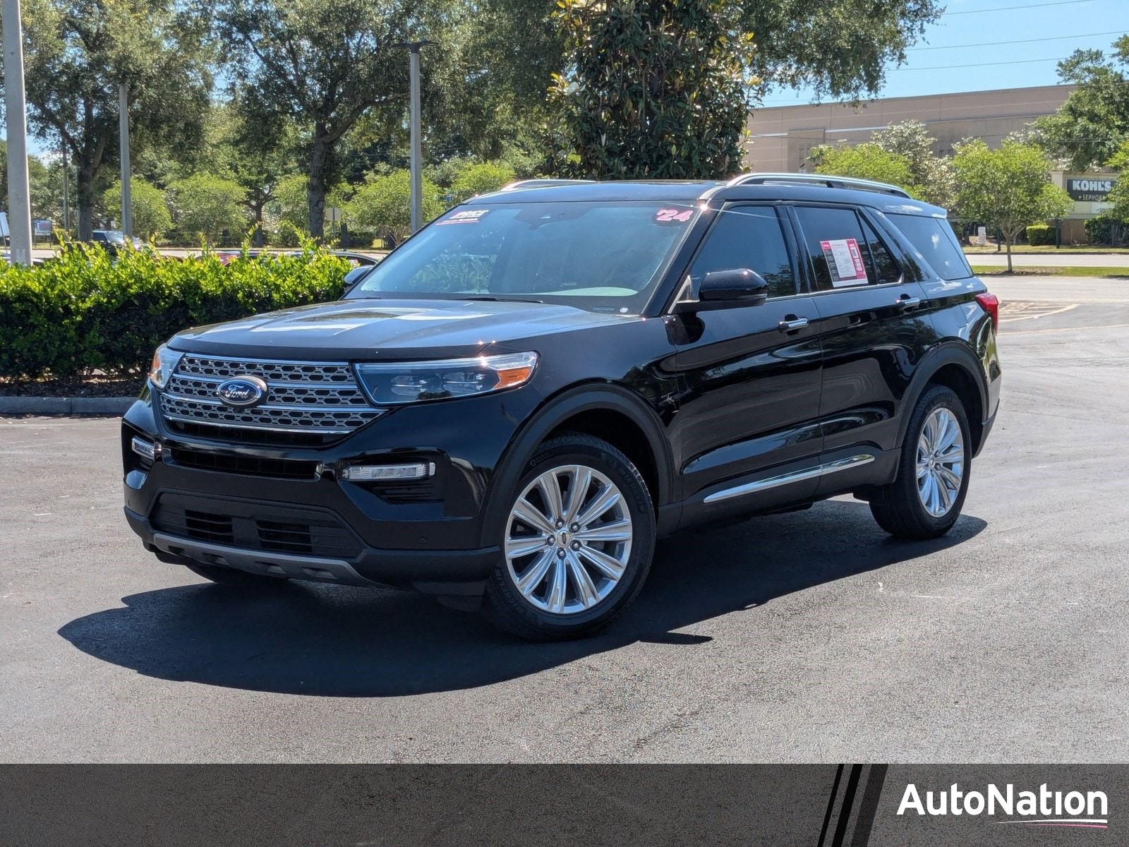 2024 Ford Explorer Limited 4WD's photo