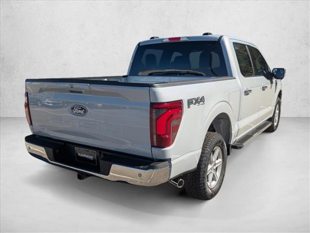 New 2025 Ford F-150 LARIAT Truck SuperCrew Cab