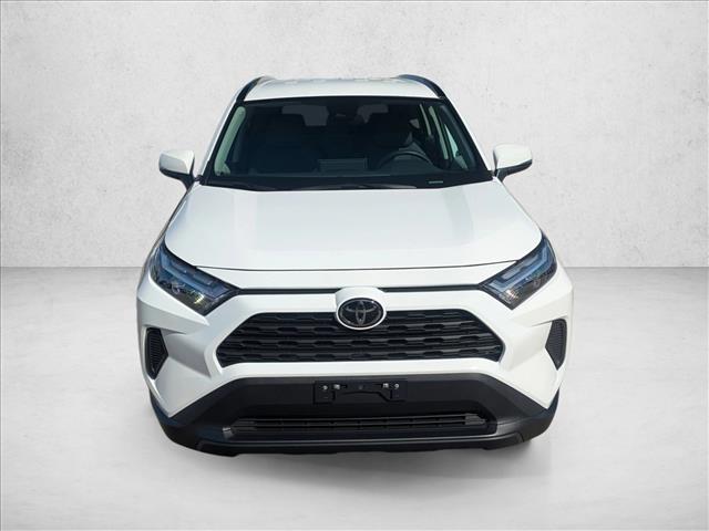 2024 Toyota RAV4 XLE photo 2