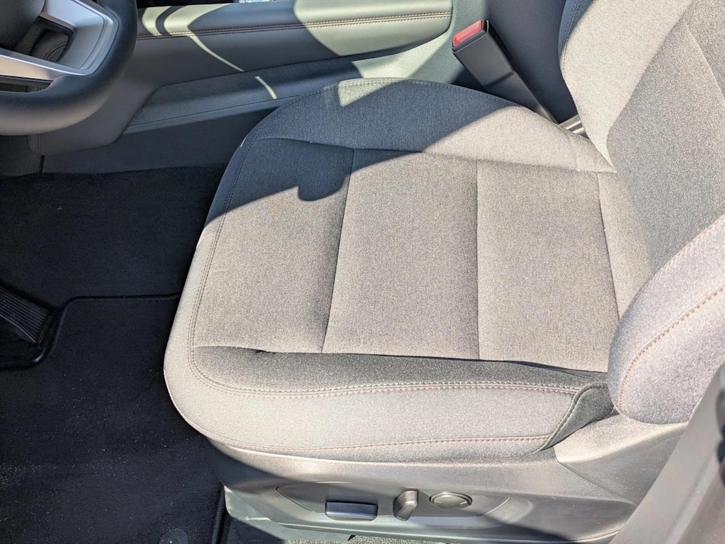 New 2027 Ford Explorer Active w/200A Pkg SUV