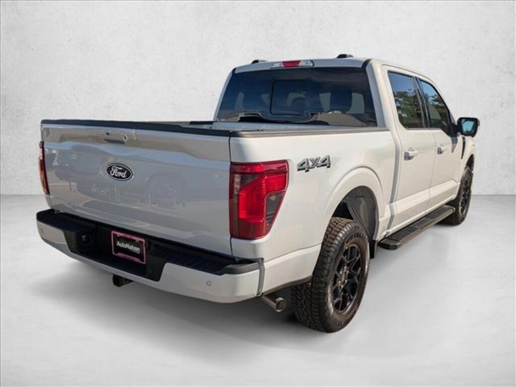 New 2025 Ford F-150 XLT Truck SuperCrew Cab