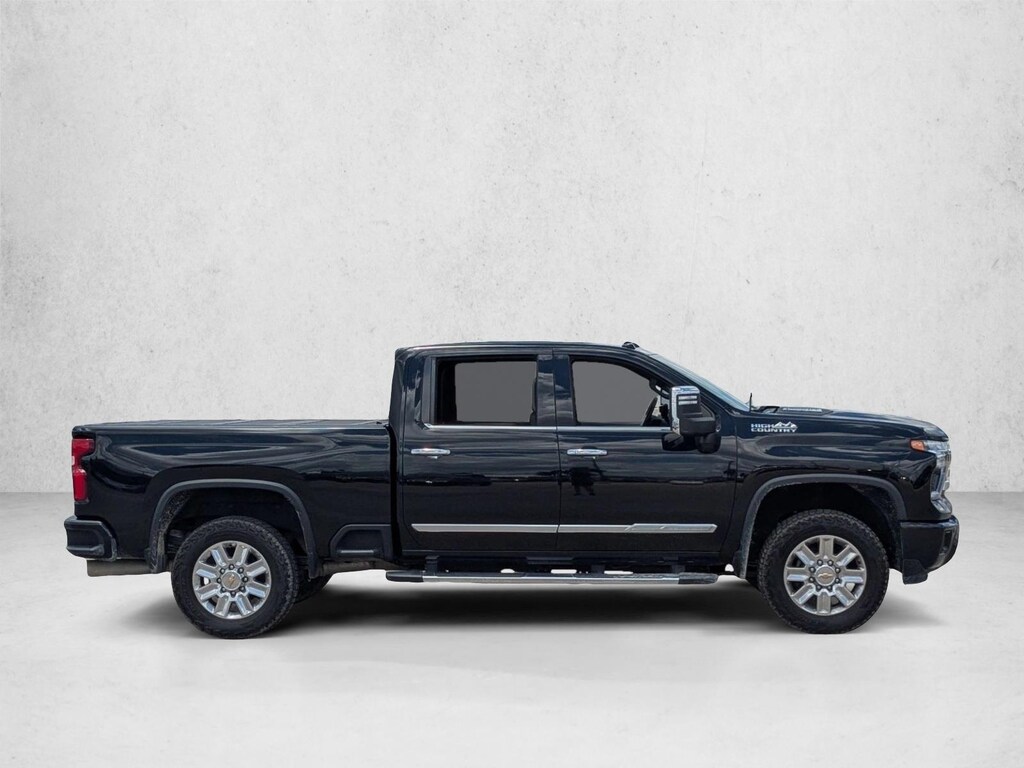 Used 2024 Chevrolet Silverado 2500 HD High Country Truck Crew Cab