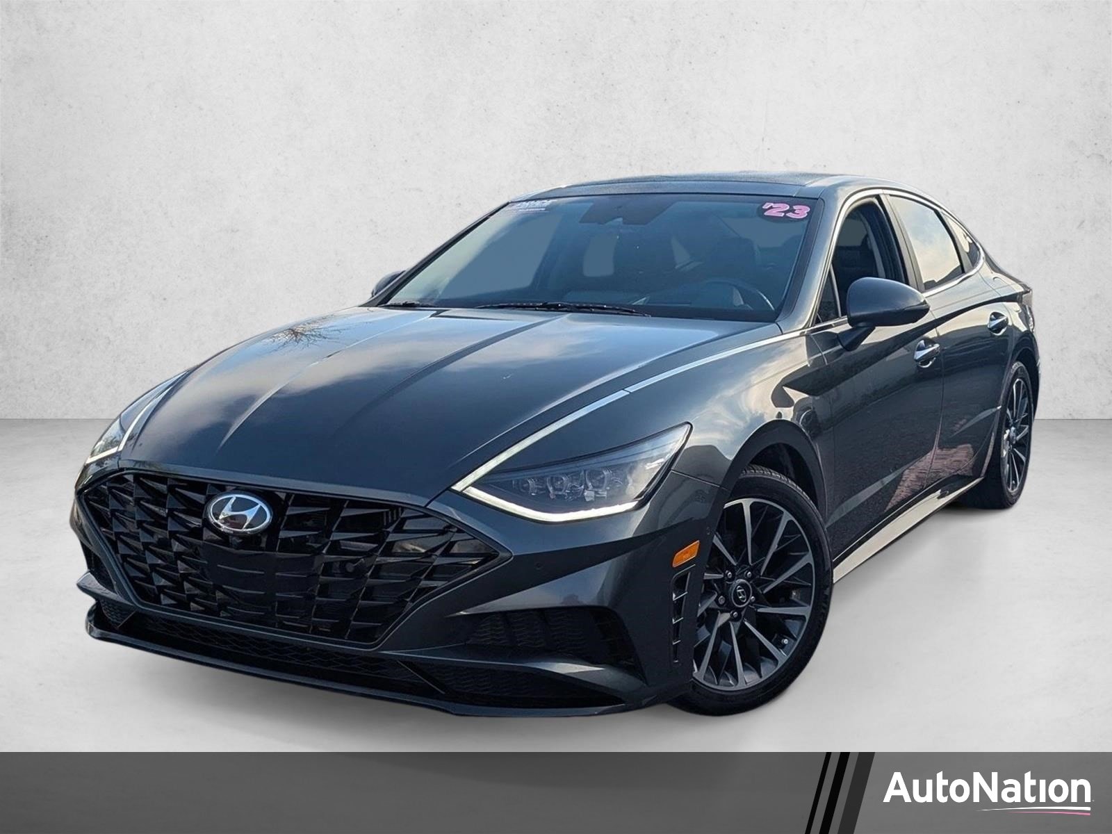 2023 Hyundai Sonata Limited's photo