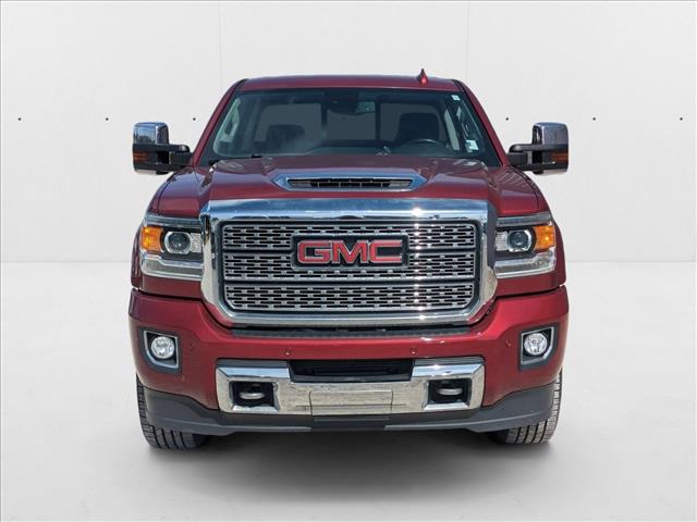 2019 Gmc Sierra 2500 HD Denali photo 3