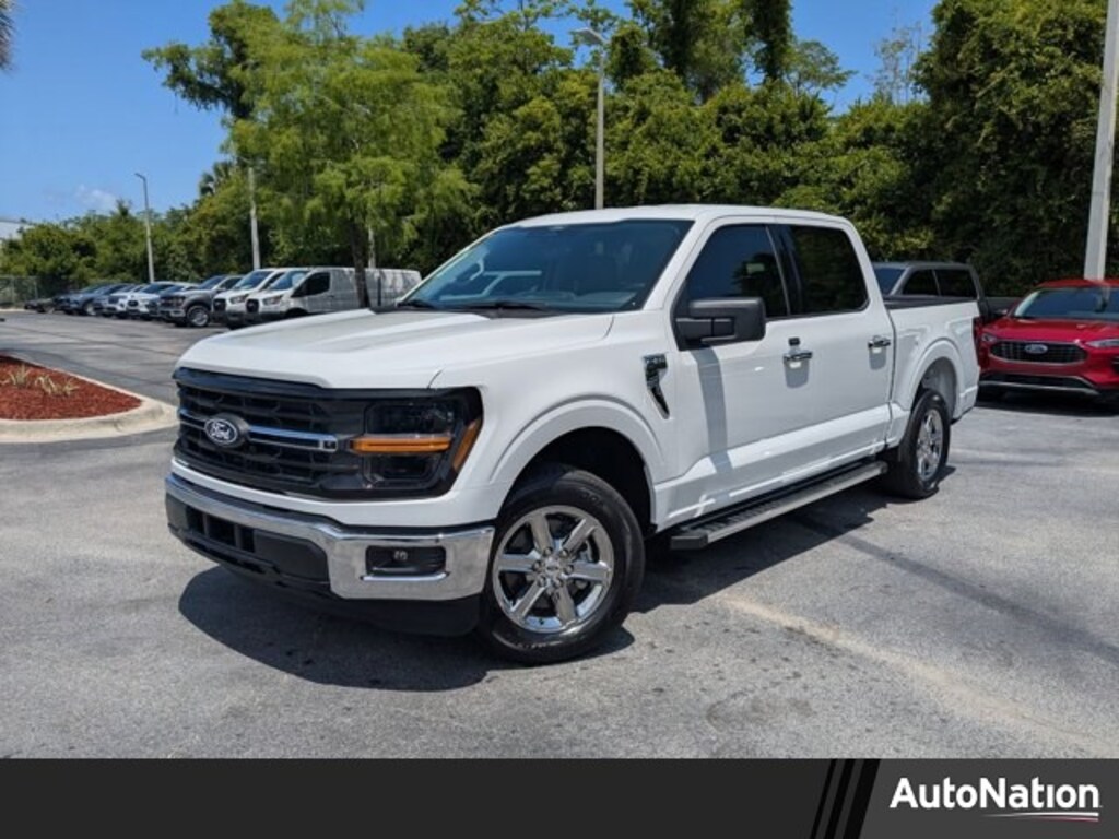 New 2025 Ford F-150 XLT Truck SuperCrew Cab