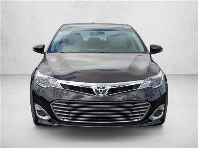 2014 Toyota Avalon XLE photo 2