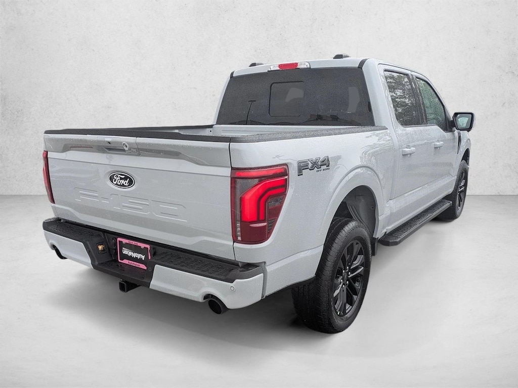 New 2026 Ford F-150 LARIAT Truck SuperCrew Cab