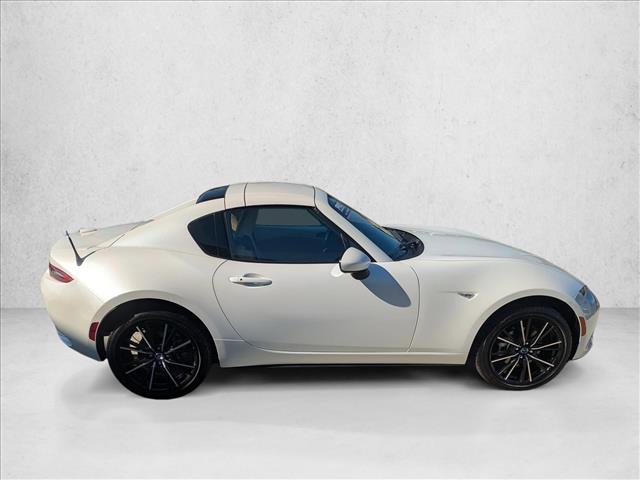 2025 Mazda MX-5 Miata Miata RF Grand Touring photo 4