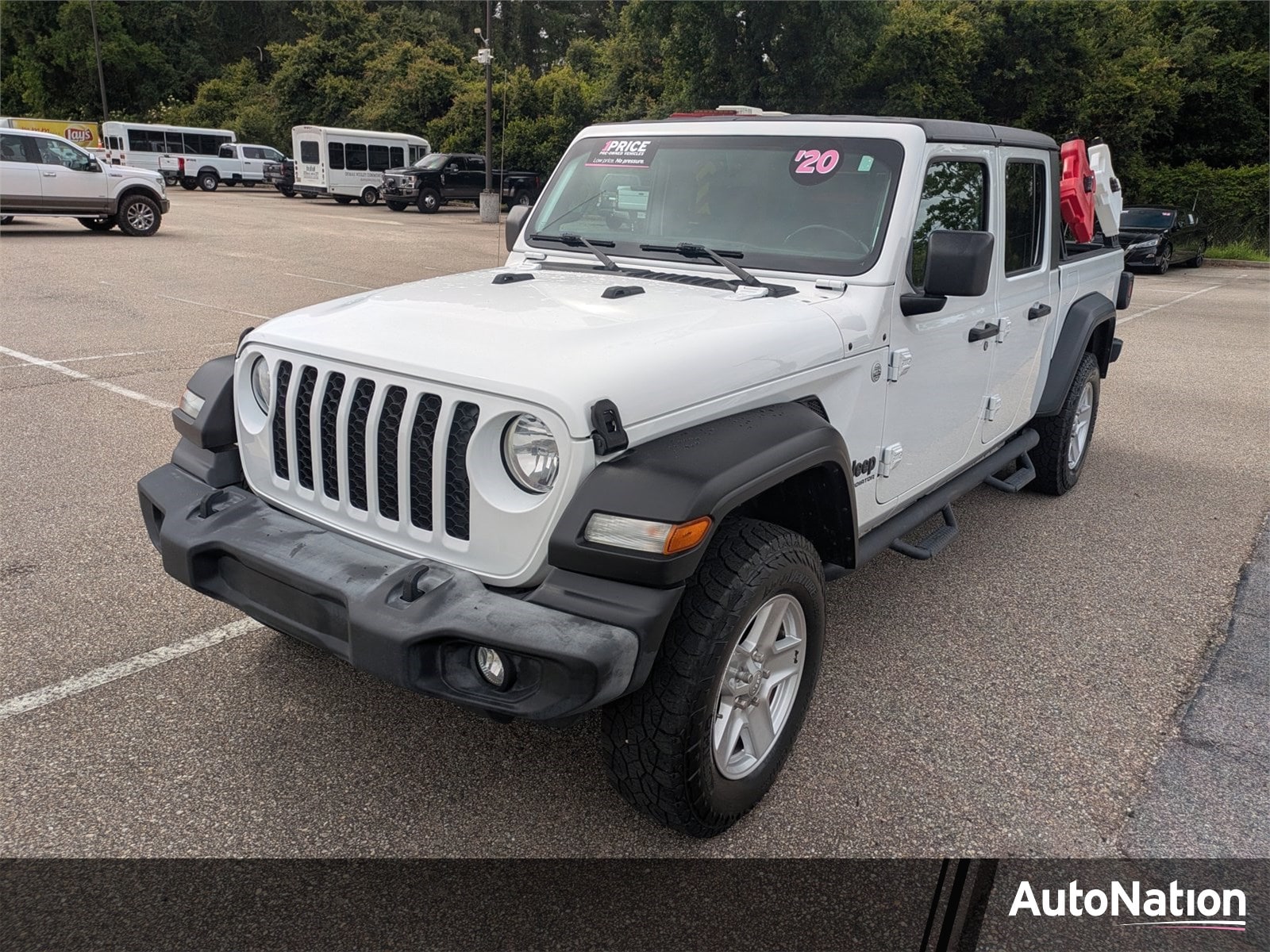 2020 Jeep Gladiator Sport S's photo