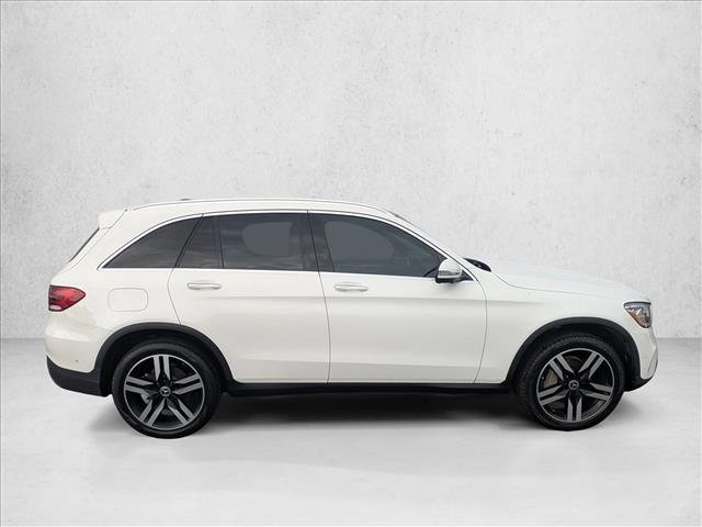 2020 Mercedes Benz GLC 300 photo 4