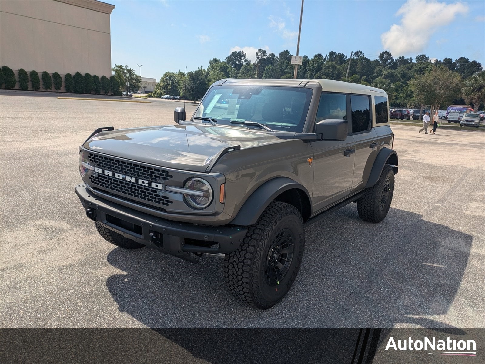 2026 Ford Bronco Badlands 4x4's photo