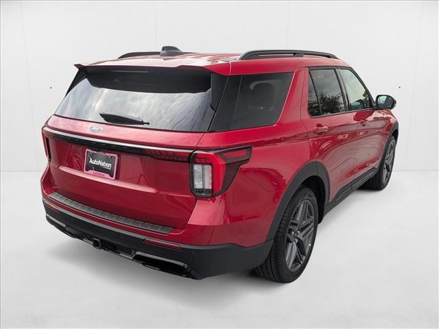 2025 Ford Explorer ST-Line photo 4