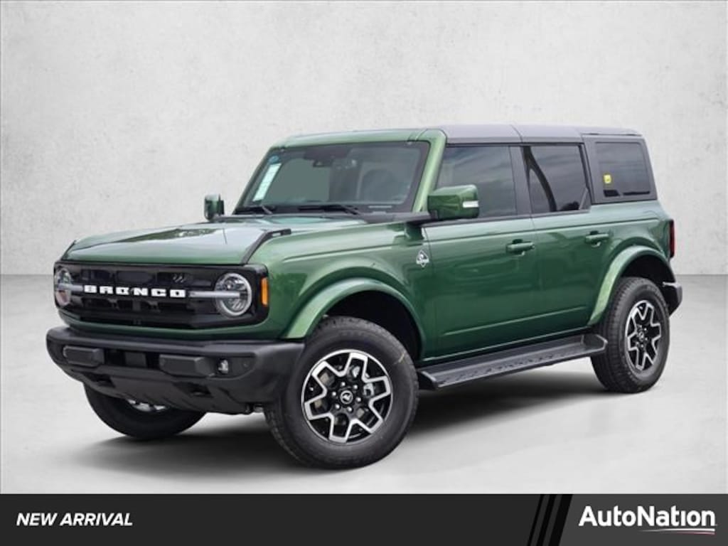 New 2025 Ford Bronco Outer Banks SUV