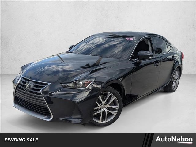 2019 Lexus IS