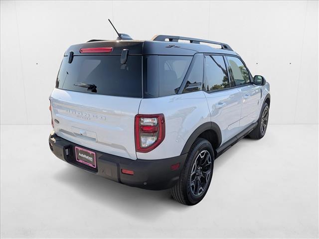 2025 Ford Bronco Sport Outer Banks photo 4