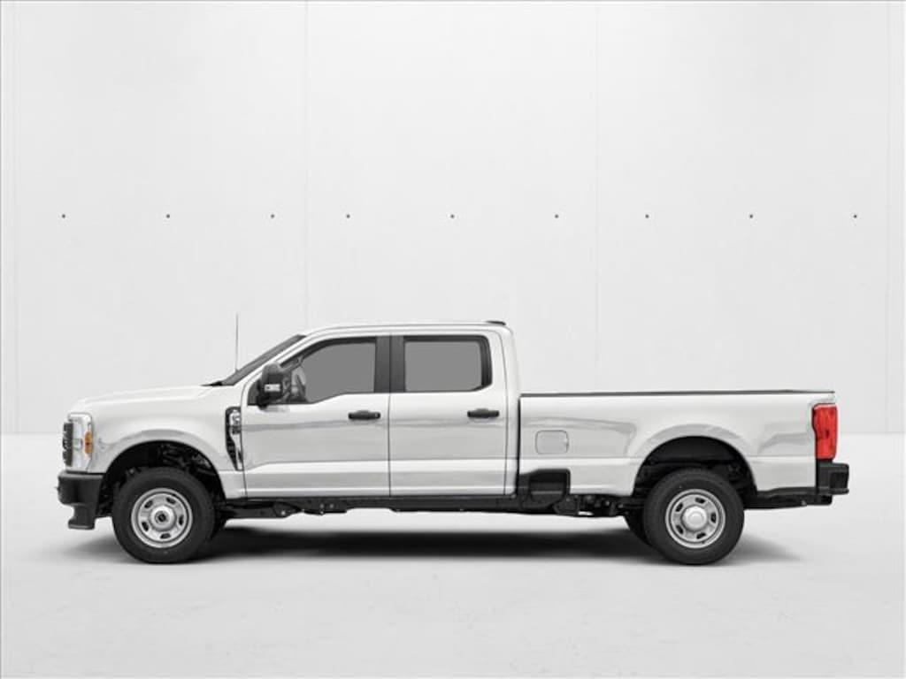 New 2025 Ford F-350 XLT Truck Crew Cab