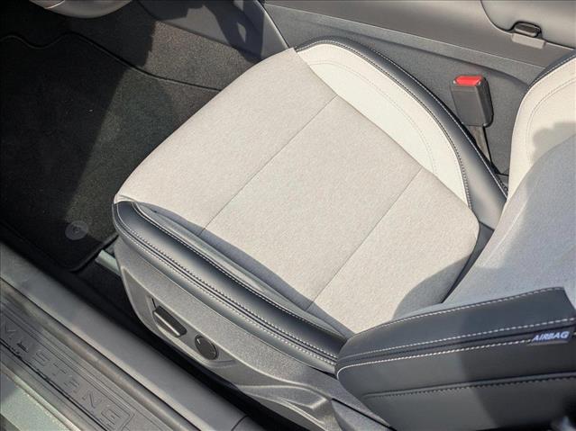 2025 Ford Mustang EcoBoost photo 3