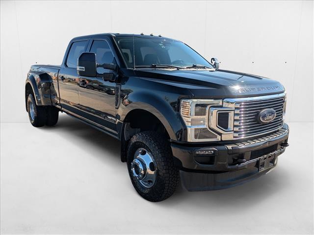 2021 Ford F-350 Lariat photo 2