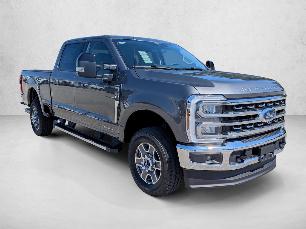 New 2026 Ford F-350 LARIAT Truck Crew Cab