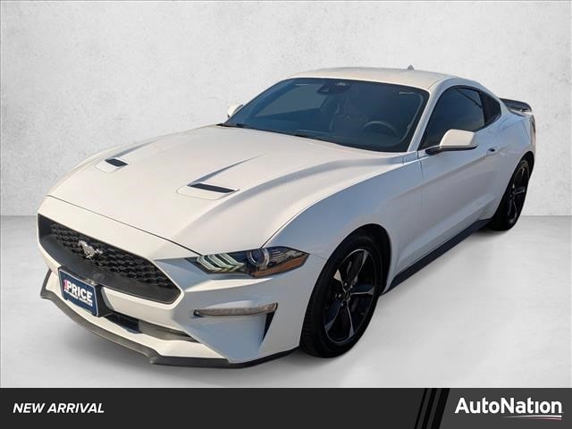 2022 Ford Mustang EcoBoost