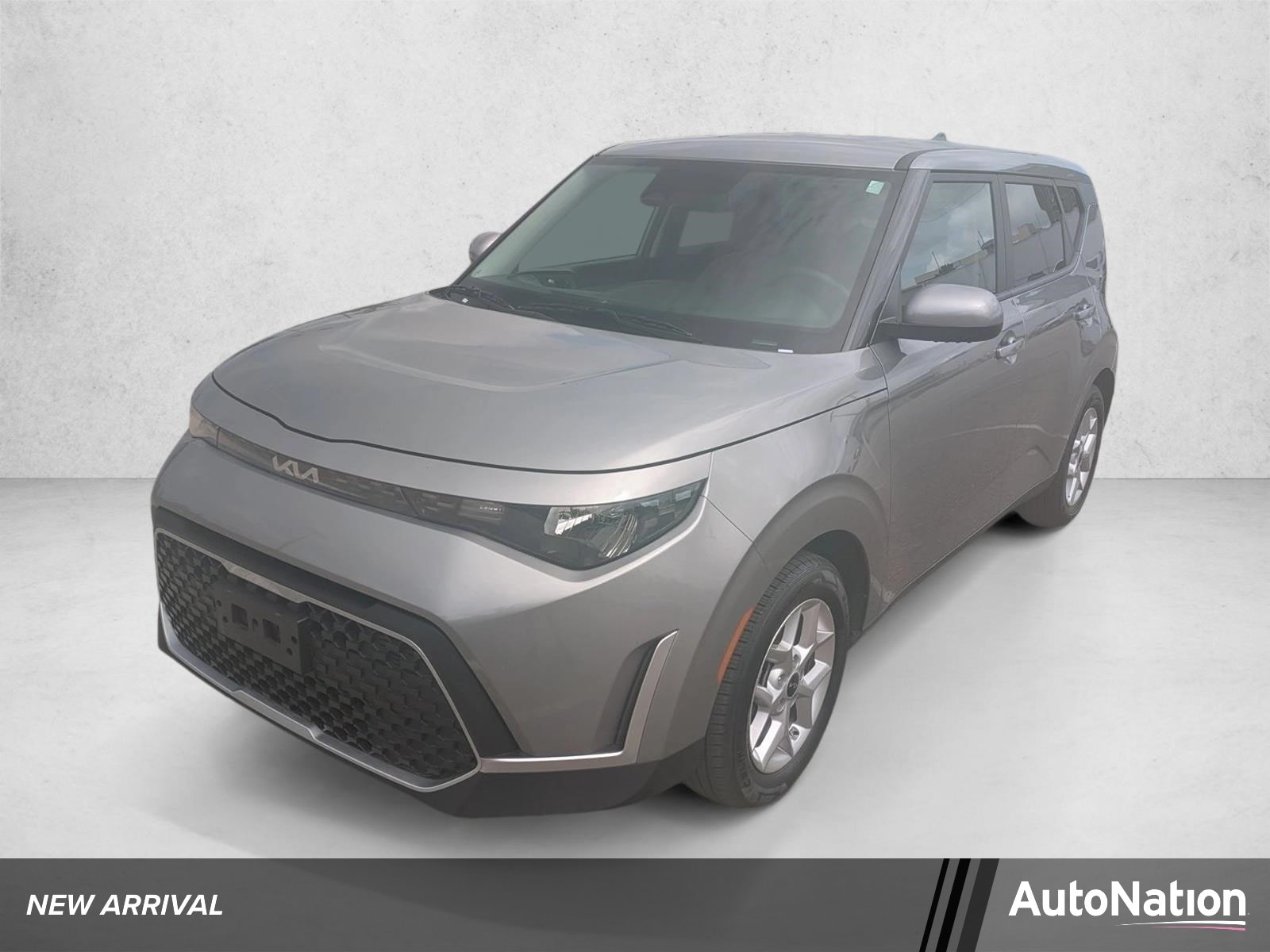2025 Kia Soul 2.0L LX IVT's photo