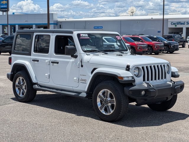 2021 Jeep Wrangler Unlimited Sahara photo 3