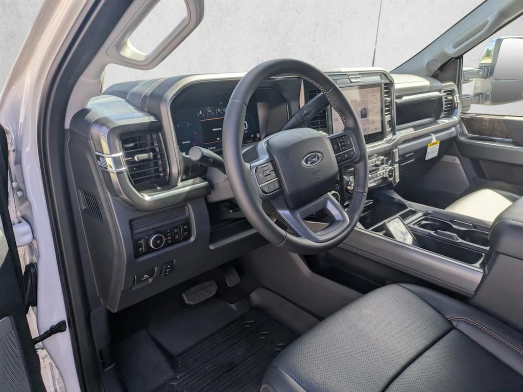 New 2026 Ford F-350 LARIAT Truck Crew Cab