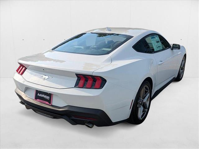 2025 Ford Mustang EcoBoost photo 4