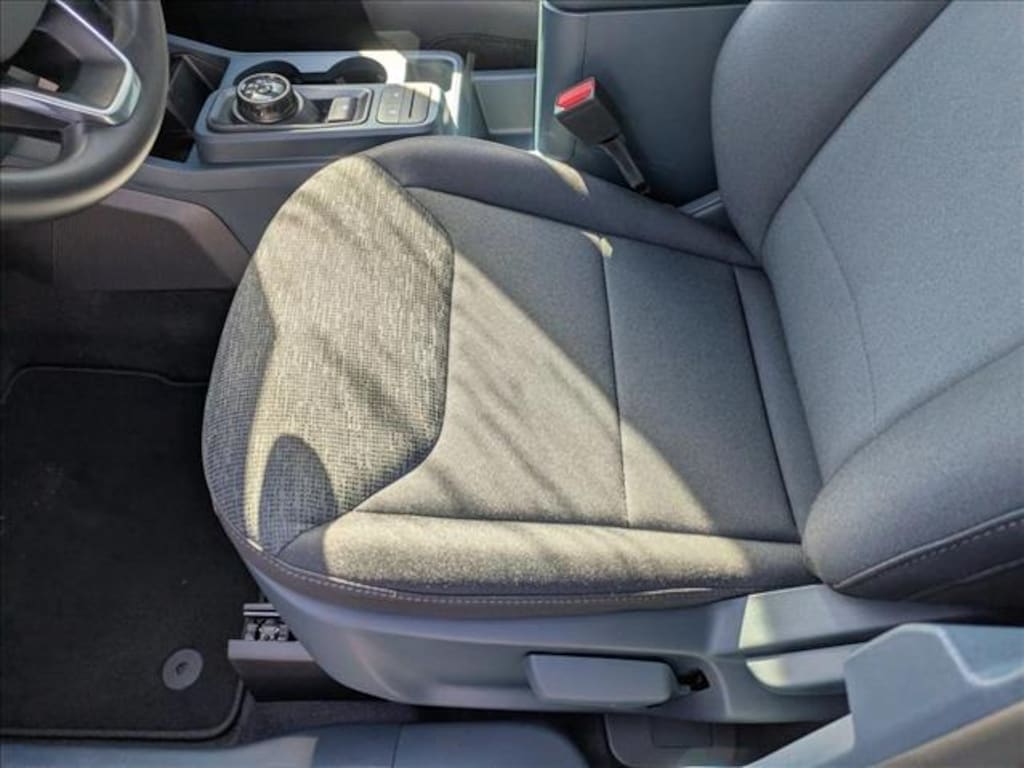 New 2025 Ford Maverick XL Truck SuperCrew