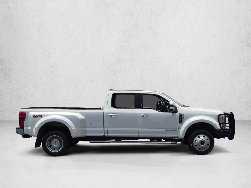 Used 2020 Ford F-450 LARIAT Truck Crew Cab