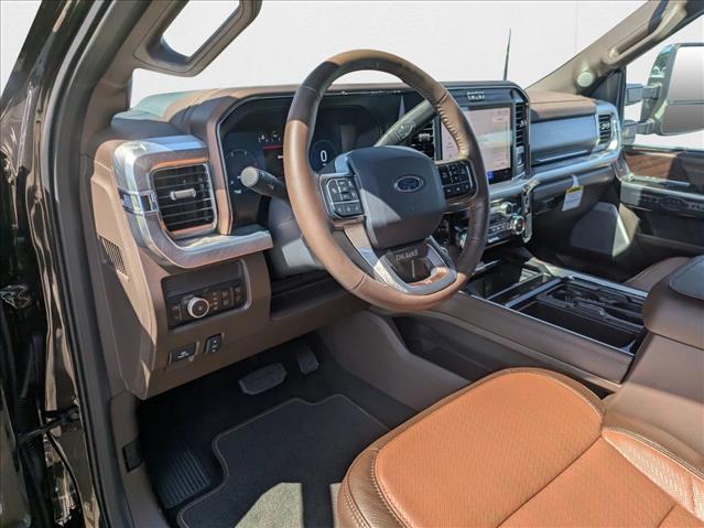 2025 Ford F-250 King Ranch photo 2