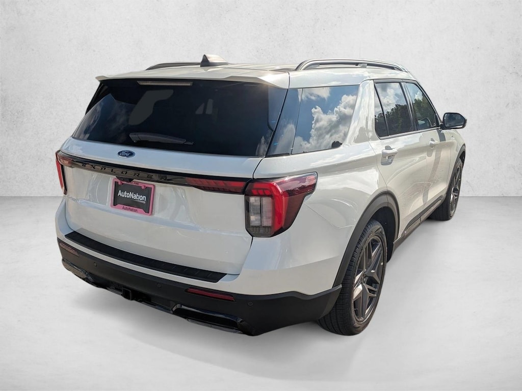 New 2026 Ford Explorer ST-Line SUV