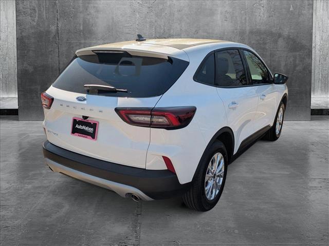 2025 Ford Escape Active photo 4