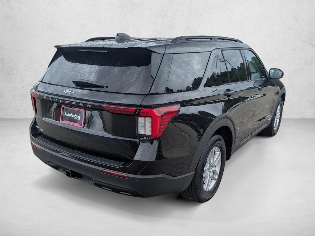 New 2026 Ford Explorer Active w/200A Pkg SUV