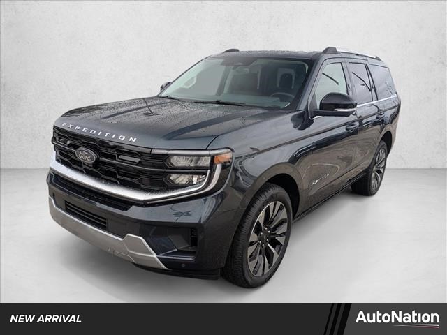2025 Ford Expedition Platinum's photo