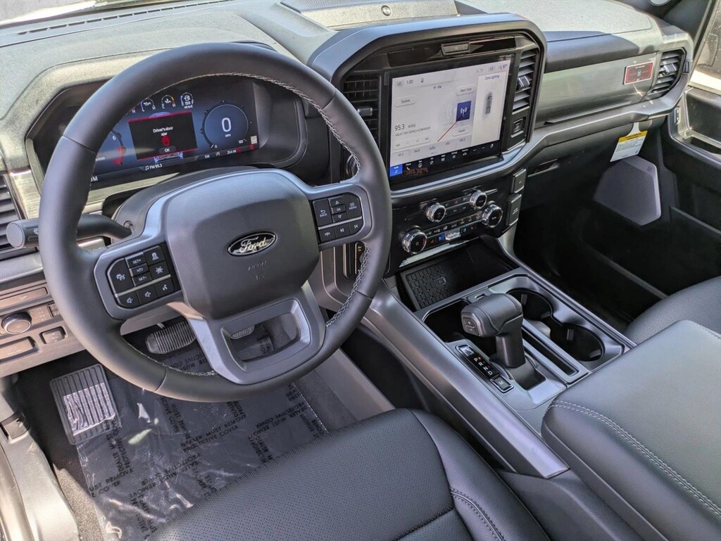 New 2026 Ford F-150 LARIAT Truck SuperCrew Cab