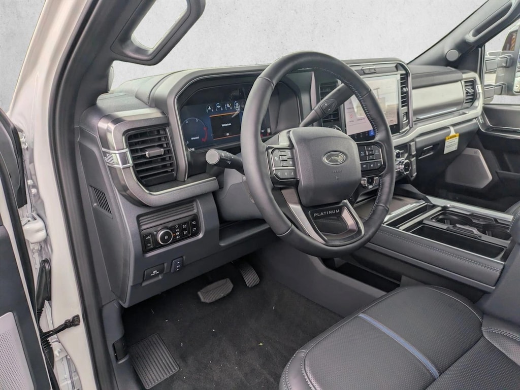 New 2026 Ford F-250 Platinum Truck Crew Cab