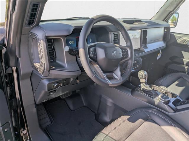 2025 Ford Bronco Big Bend photo 2