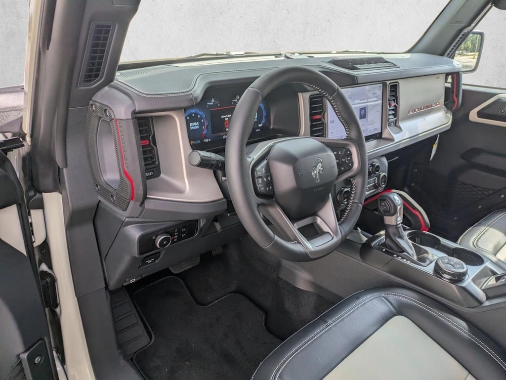 New 2026 Ford Bronco Outer Banks SUV