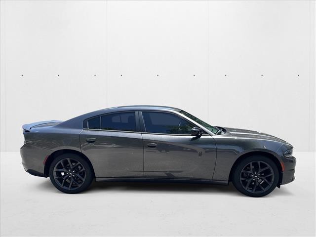 2019 Dodge Charger SXT photo 4
