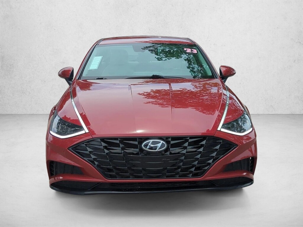 Used 2023 Hyundai Sonata SEL Sedan