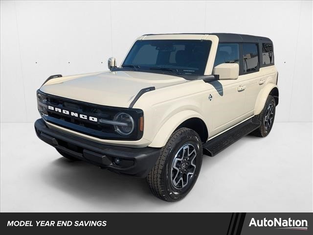 2025 Ford Bronco 4-Door Outer Banks's photo