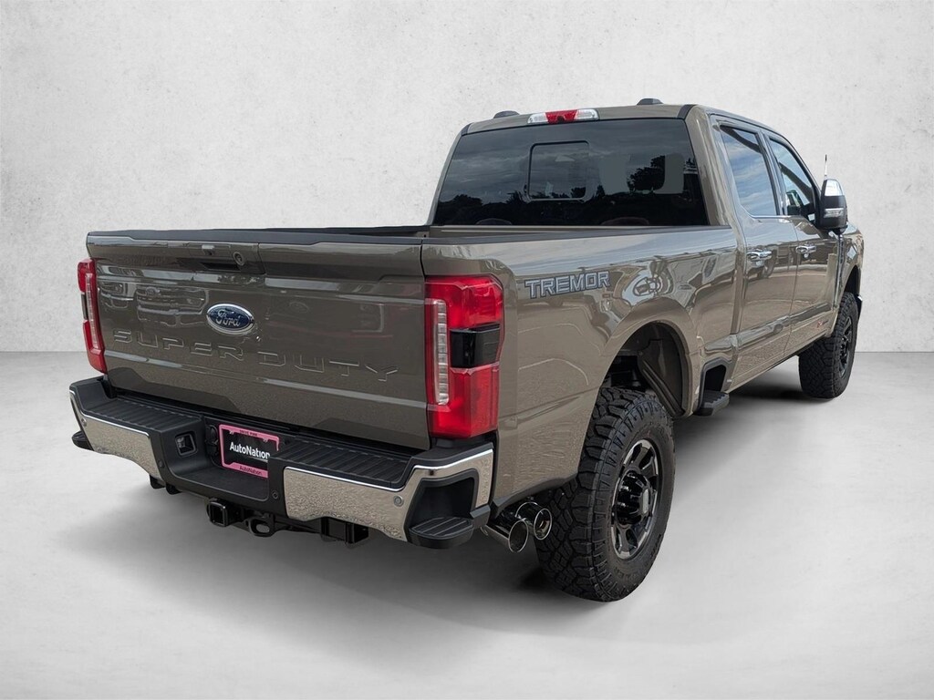 New 2026 Ford F-350 LARIAT Truck Crew Cab